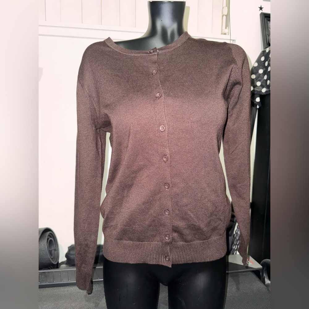 Cielo Chocolate Minimalist Basic Classic Knit Top